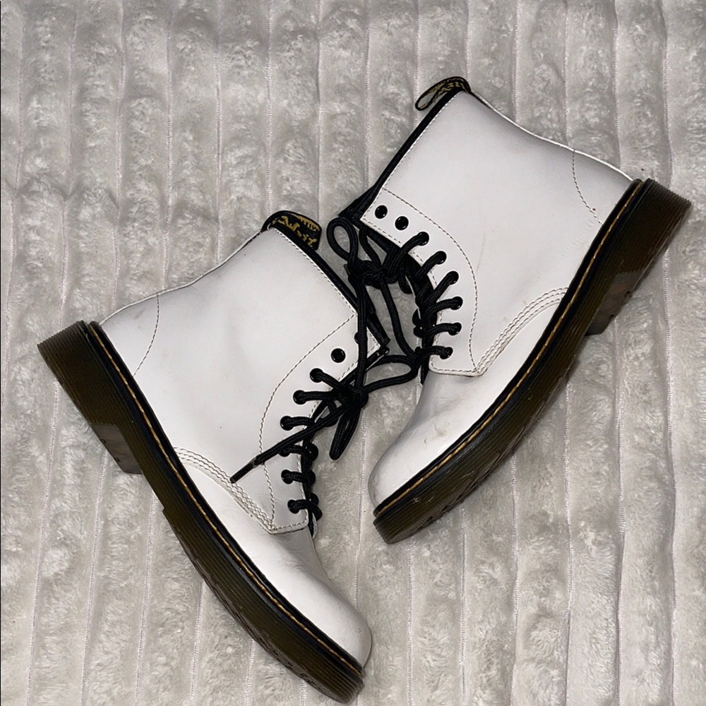 Dr Martens 1460 J | Size 5 Ladies